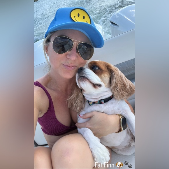 Meet your Posher, Ashley - Picture 3 of 5